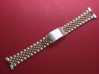 Metall-Uhren-Armband 22mm im Verlauf auf 16mm an der Faltschließe 
