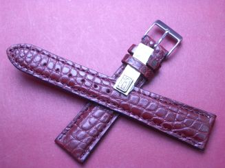Louisiana Krokodil-Leder-Armband 20mm im Verlauf auf 16mm Farbe: Weinrot 
