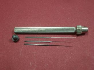 Kleines Stiftenklöbchen Werkzeug-Set schwarzer Kopf mit 3 Reibahlen 