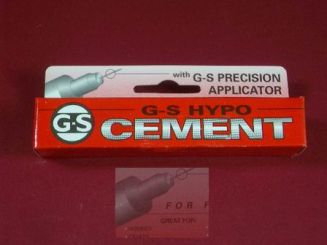 Glaskleber mit extra feiner Spitze 