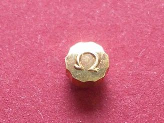 Omega Krone in doublé, Ø 4,10mm, Höhe 1,95mm, Gesamthöhe 2,87mm, Tubus 1,30mm, Gewinde 0,9mm 