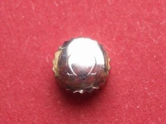 Omega Krone in Stahl, Ø 5,60mm, Höhe 3,85mm, Gewinde 1,2mm, Tubus 2,5mm 