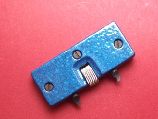 Gehäuseöffner Werkzeug aus Metall -Öffnungsweite Ca. 10mm -50mm, 2 Punkt verstellbar 