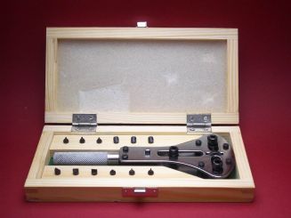 Jumbo Gehäuseöffner-Set Werkzeug in Holzkiste 19mm - 60mm 