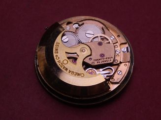 Omega Uhrwerk Kal. 752, Automatik, für Seamaster Cosmic, mit Zifferblatt & Zeigern, gebraucht 