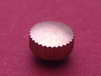 Uhrenkrone rot vergoldet, schöne alte Qualität,  Ø ca. 4,5mm, Höhe ca. 3,1mm /2,25mm, Tubus 2mm, Gewinde 0,9 