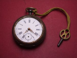 Taschenuhr mit Aufzugschlüssel, ohne Glas, 800er Silber, Ø 48,2mm, gebraucht 