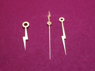 Zeigersatz für alte elektr. Armbanduhren,  goldfarben, NOS (New Old Stock von 1959), Stunde: Ø 150, L=9,5mm, Minute: Ø 90, L=13mm, Zentralsekunden: Ø 26,5, L=13mm 