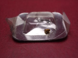 1 Cartier Schraube für Verlängerungsglied, Gelbgold, für Roadster GM & XL, techn. Ref. 2524 & 2619, MX001DCG 