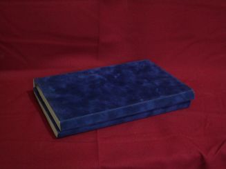 Aufbewahrungsmappe aus Samt für Uhren-Armbänder, 19cm x 29cm x 4cm (geschlossen), Platz für 48 Bänder, gebraucht 