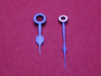 A. Rosskopf Taschenuhr-Zeiger, blau, Loch-Ø Std/Min 266/170, Länge Stundenzeiger: ca. 14mm, Länge Minutenzeiger ca. 19mm 