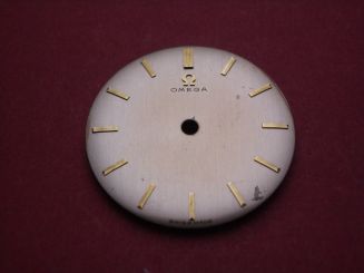 Omega Zifferblatt, Ø 29,5mm, creme mit goldfarbenen Inlays 