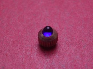 Uhrenkrone, weiß, Ø 4,4mm, Höhe 5,0mm, Gewinde 0,9mm, mit blauem Stein 