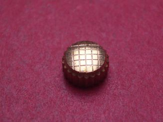 Uhrenkrone, gelb Ø 5,6mm, Höhe 3,2mm, Gewinde 0,9mm, mit innenliegender Dichtung 