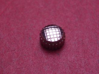 Uhrenkrone, weiß, Ø 5,6mm, Höhe 3,2mm, Gewinde 0,9mm, mit innenliegender Dichtung 