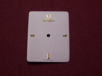 Omega Zifferblatt, ca. 19,0mm x 25,2mm, silber mit goldfarbenen Inlays 