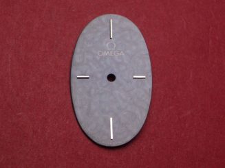 Omega Zifferblatt, ca. 15,3mm x 25,9mm, dunkelblau mit silberfarbenen Inlays 