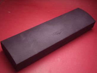 Longines Uhren-Dose Box mit Umkarton, 27cm x 8cm x 4,6cm 