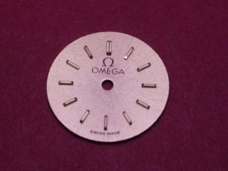 Omega Zifferblatt, Ø 12,6mm, gold mit goldfarbenen Inlays 