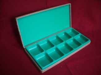 Aufbewahrungs-, /Transport- / oder Sortierbox, 23,5cm x 11cm x 2,5cm, 10 Fächer, gebraucht 