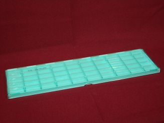 Aufbewahrungs-, /Transport- / oder Sortierbox aus Kunststoff, 34cm x 10cm x 1cm, 50 Fächer, gebraucht 
