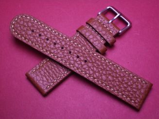 Leder-Armband, Kalbsleder, 22mm im Verlauf auf 22mm, Farbe: braun mit weißer Naht 