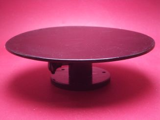 Drehteller mit schwerem Metallfuß, Ø 19cm, schwarz glänzend 