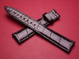 Breguet Lederarmband, Krokodil, Breite: 18mm im Verlauf auf 16mm, Längen: Lochseite 115mm & Schließenseite 75mm, schwarz, ohne Schließe, GCU.986.LI.NS 