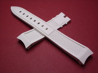 Breguet Kautschukarmband, Breite: 20mm im Verlauf auf 18mm, Längen: Lochseite 130mm & Schließenseite 75mm, weiß, ohne Schließe, GCU.5V8.5817.W 