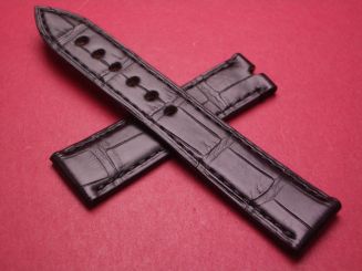 Breguet Lederarmband, Krokodil, Breite: 18mm im Verlauf auf 17mm, Längen: Lochseite 105mm & Schließenseite 65mm, schwarz, ohne Schließe 