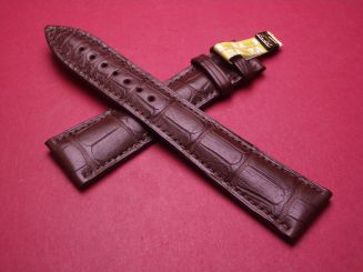 Blancpain Lederarmband, Krokodil, Breite: 22mm im Verlauf auf 18mm, Längen: Lochseite 125mm & Schließenseite 80mm, Farbe: braun, ohne Schließe, JPCL2ECS22N-L 