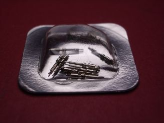 Cartier 2-geteilte Aufzugswelle, 1 Einheit, Werkseite, für Tank GM, Kal. 687 & 087, techn. Ref. 2413 & 2414, MX000HZQ 