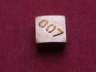 Uhrenkrone 007 Symbol doublé 4,55mm x 4,55mm, Höhe 2,8mm, Gewinde 0,9 
