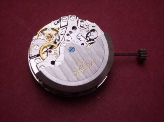 Omega Chronographen-Uhrwerk Kal. 3313, Automatik, Zentralsekunde, Datum bei der 6, NOS (New Old Stock) 