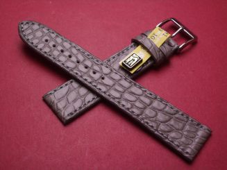 Louisiana Lederarmband, Krokodil, Breite: 18mm im Verlauf auf 16mm, Längen: 108mm & 72mm, Farbe: grau matt 