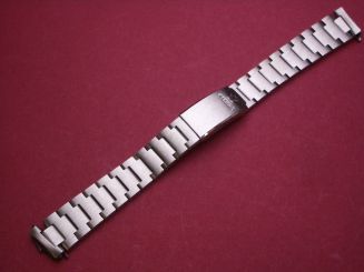 Eterna Armband Stahl mit Faltschließe, Bandbreite am Gehaüse 13mm und an der Schließe 11mm , Bandlänge: ca 135mm im geschlossenen Zustand 