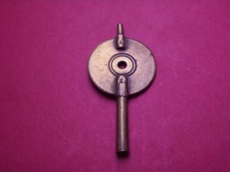 Schöner alter Großuhr-Aufziehschlüssel zur Dekoration, Vierkantmaß 3,0mm 