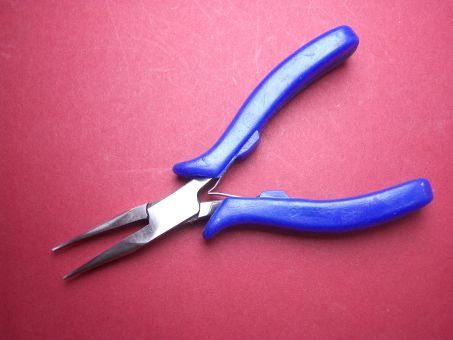 Spitzzange blau beschichteter Griff 