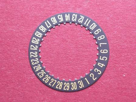 ETA Datumsscheibe, Kaliber 256.111, goldene Schrift auf schwarzem Grund, Datumsfenster bei der 6 