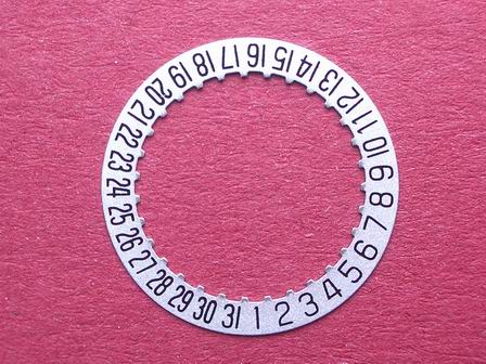 ETA Datumsscheibe, Kaliber 956.112, schwarze Schrift auf silbernen Grund,  Datumsfenster bei der 6 