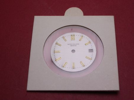 Patek Philippe Zifferblatt, Ø 26,6mm, weiß mit goldfarbenen Indikatoren, NOS (New Old Stock) 