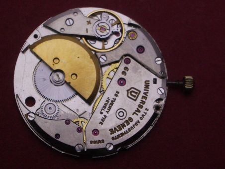 Uhrwerk Universal Geneve Kaliber 66, Mikrorotor, ohne Stundenrad und Minutenrohr, gebraucht 