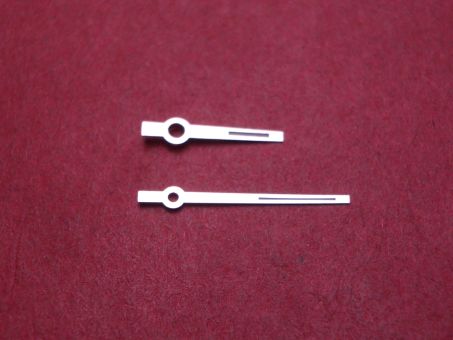 Zeigerspiel von Fiedler, passend für Rolex Kal. 1600, weiß, Stundenzeigermaße: Ø 130, Länge 7,2mm, Minutenzeigermaße: Ø 80, Länge 12,0mm 