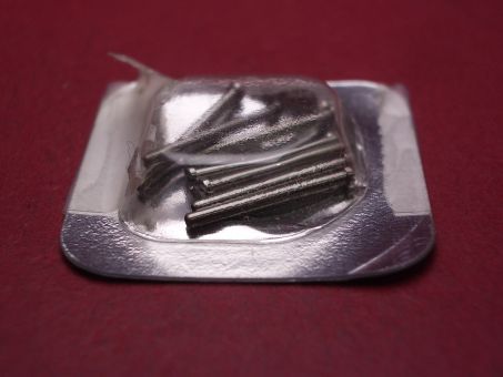 Cartier Bandschraube für Verlängerungsglied, Stahl, für Tank Francaise PM, techn. Ref. 2384, 1 Schraube, MX0010C6 