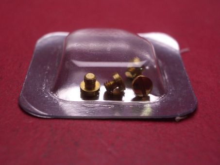 1 Cartier Schraube, gelb, Ø 3,2mm, Länge 2,9mm, für Pendulette de Voyage Quadrant Reisewecker, VA400226 