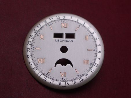 Venus Zifferblatt für Kal. 203 oder 204 (Basiskaliber 180), Ø 30,4mm, creme/rosé/blau, "LEONIDAS", NOS (New Old Stock) 