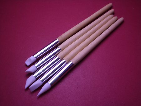 5-teiliges Reinigungspinselset mit Holzgriff und Kunststoffkopf 