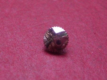 Uhrenkrone, weiß, Ø 4,2mm, Höhe 2,4mm, Gewinde 0,9mm 