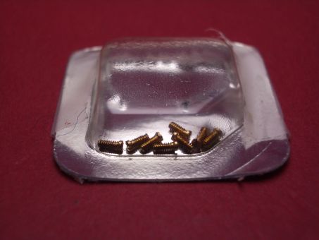 Cartier Schraube, Gelbgold, Ø 1,25mm, Länge 2,9mm 
