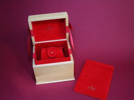 Omega Uhren-Dose Box aus Holz mit Kartenetui und Umkarton 